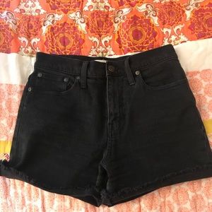 Madewell High-Waisted Black Shorts